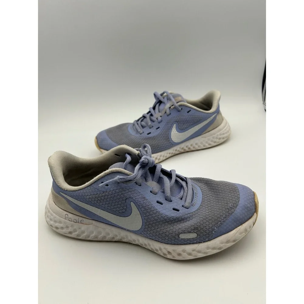 Nike Revolution 5 Purple Grey Running Shoes BQ5671-500 Kids Size 5Y Womens 6.5